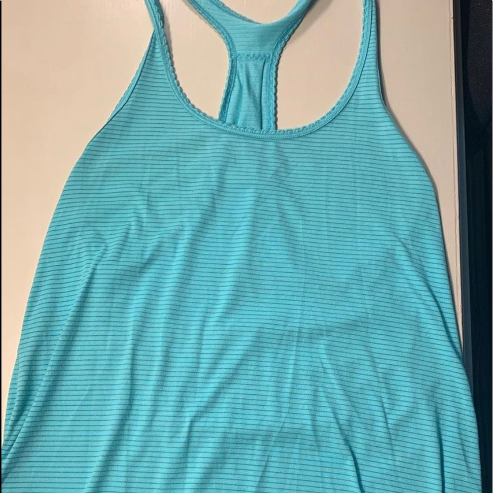 Blue lululemon top